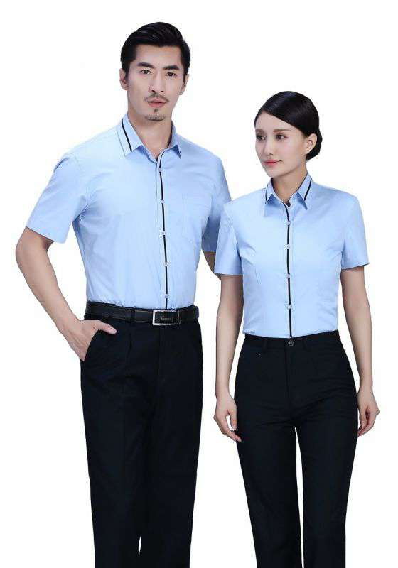 職場(chǎng)戰(zhàn)袍的終極答案：定制西服